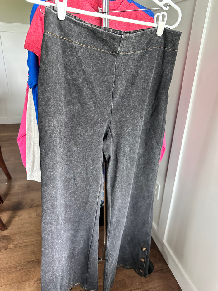 White Birch pants gently worn size XL