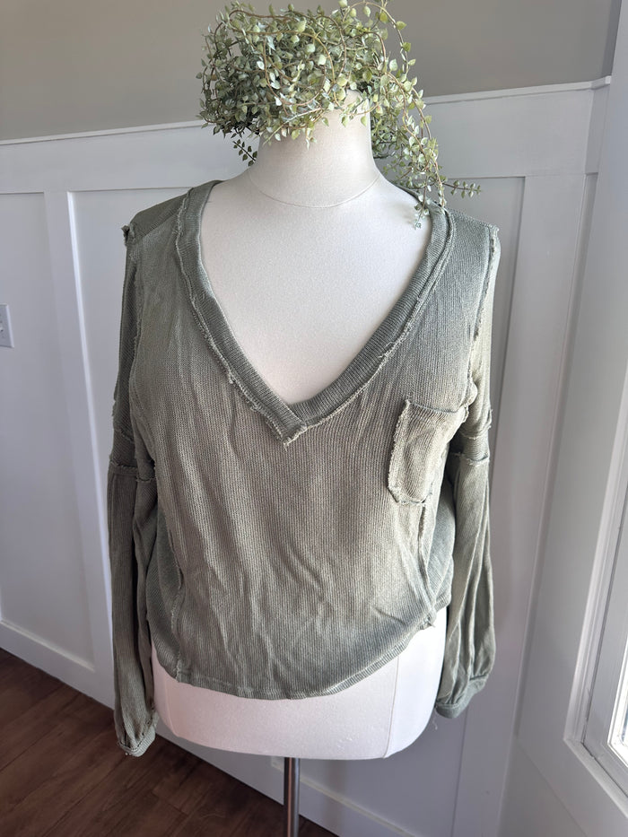 POL gently used top XL (fits like a 2X)