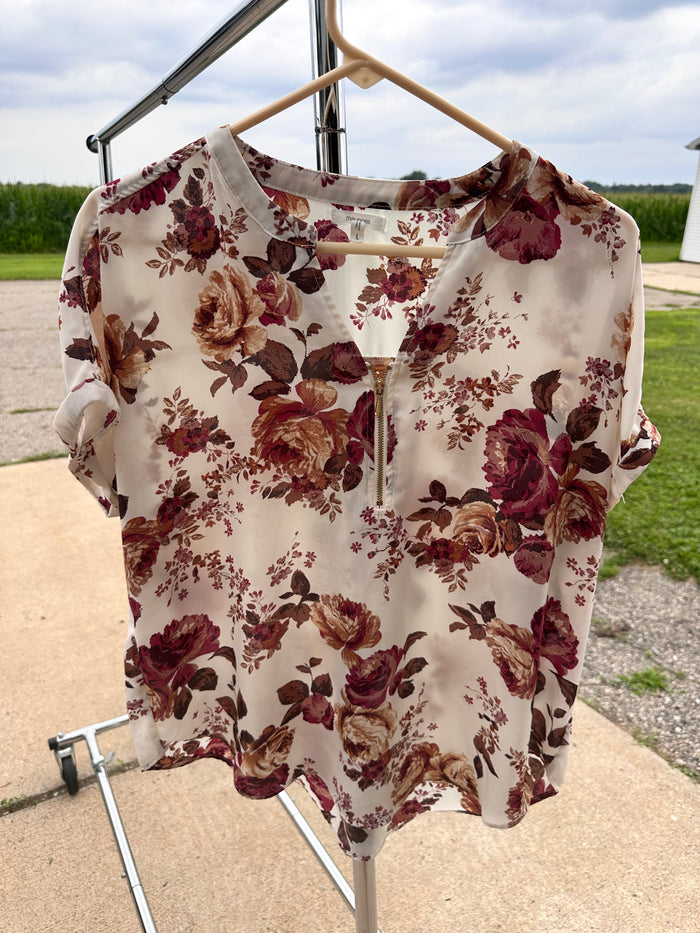 Maurice’s gently worn top L