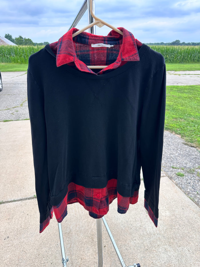 Andree by Unit gently worn top L