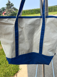Mason Bulldogs Tote Bag