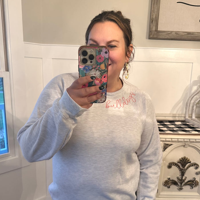 Crewneck Script Bulldogs