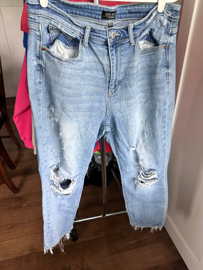 Judy Blue 82391 gently worn size 15