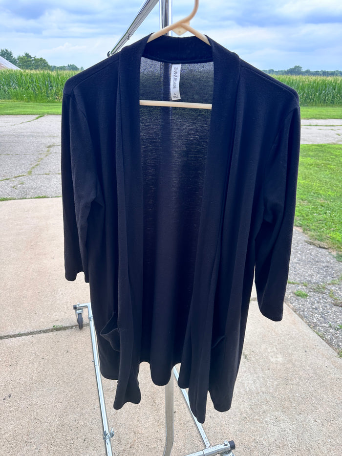 Zenana gently worn cardigan L