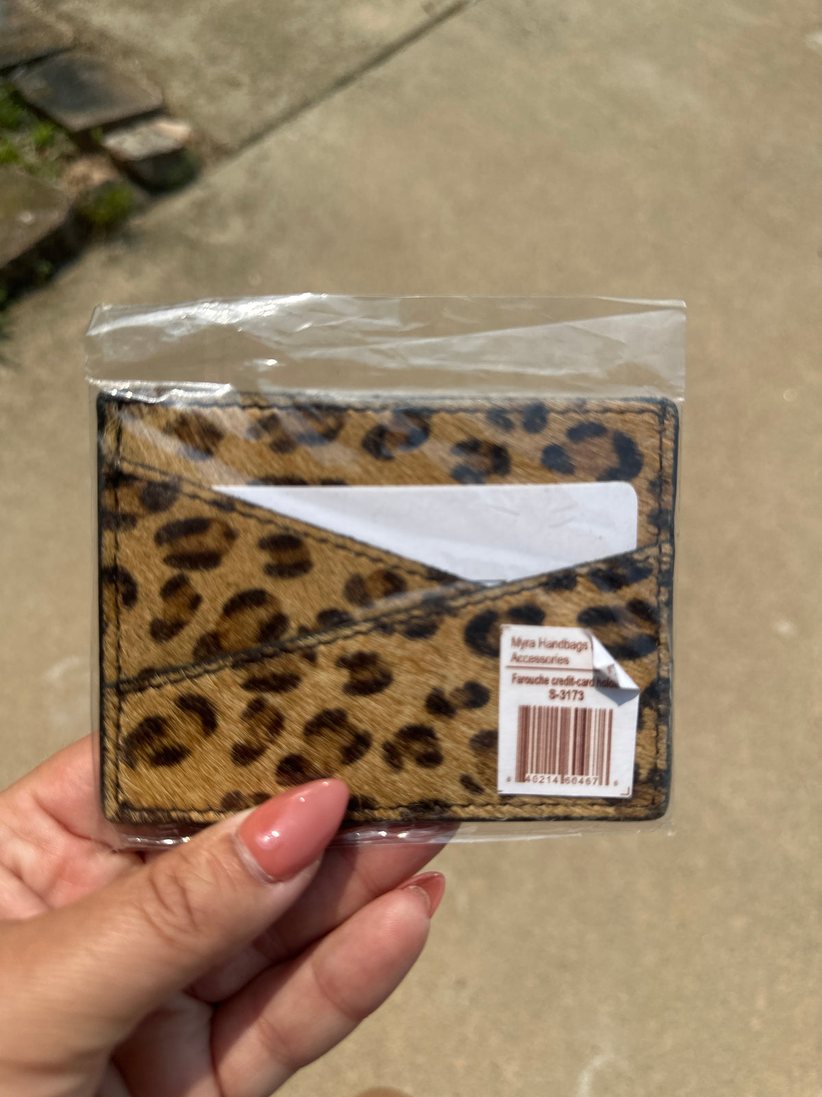 NWT Myra card holder