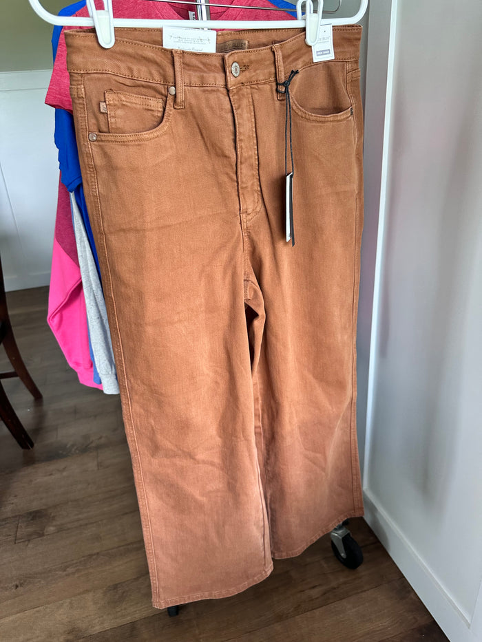 Judy Blue 88805 NWT size 11 tummy control