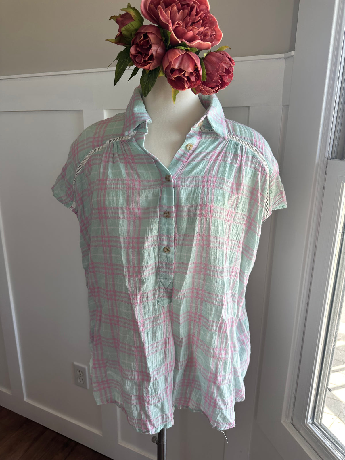 OTT gently worn top large