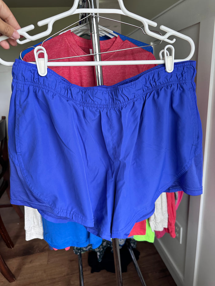 Athletic Works gently worn shorts XL