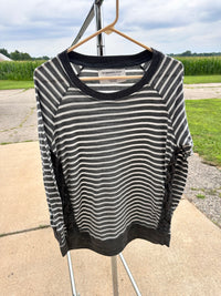 French Laundry worn sweater XL