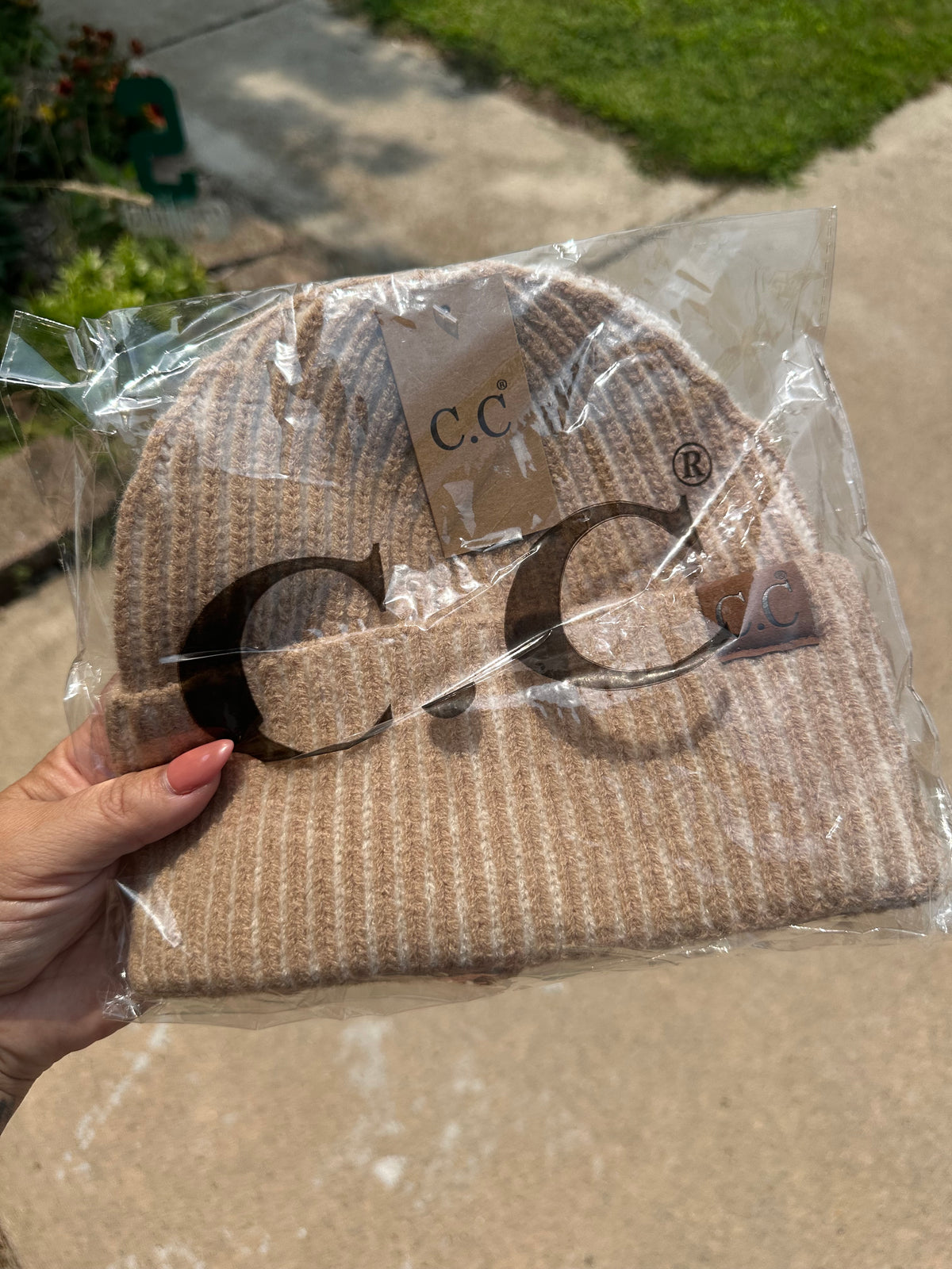 NWT winter hat