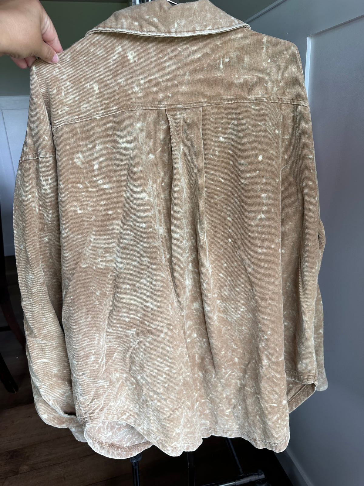 Bibi gently worn corduroy shirt L (very oversized, fits like XL)