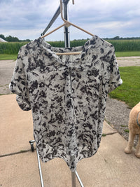 Maurices gently worn top L