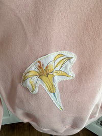 Floral Applique Crewneck Sweatshirt 1